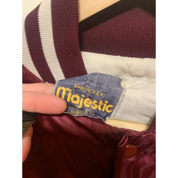 vintage satin bomber jacket 'Brandywine Bullets' red maroon Majestic brand sz M - Picture 6 of 8